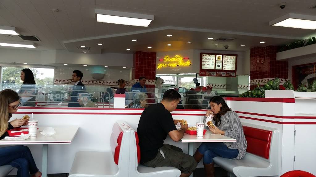 In-N-Out Burger | restaurant | 7691 E Carson St, Long Beach, CA 90808, USA | 8007861000 OR +1 800-786-1000