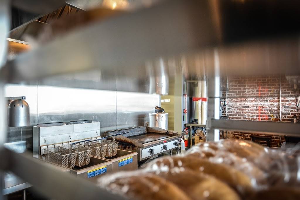 Botskys | restaurant | 104 W Pujo St, Lake Charles, LA 70601, USA | 3374911155 OR +1 337-491-1155