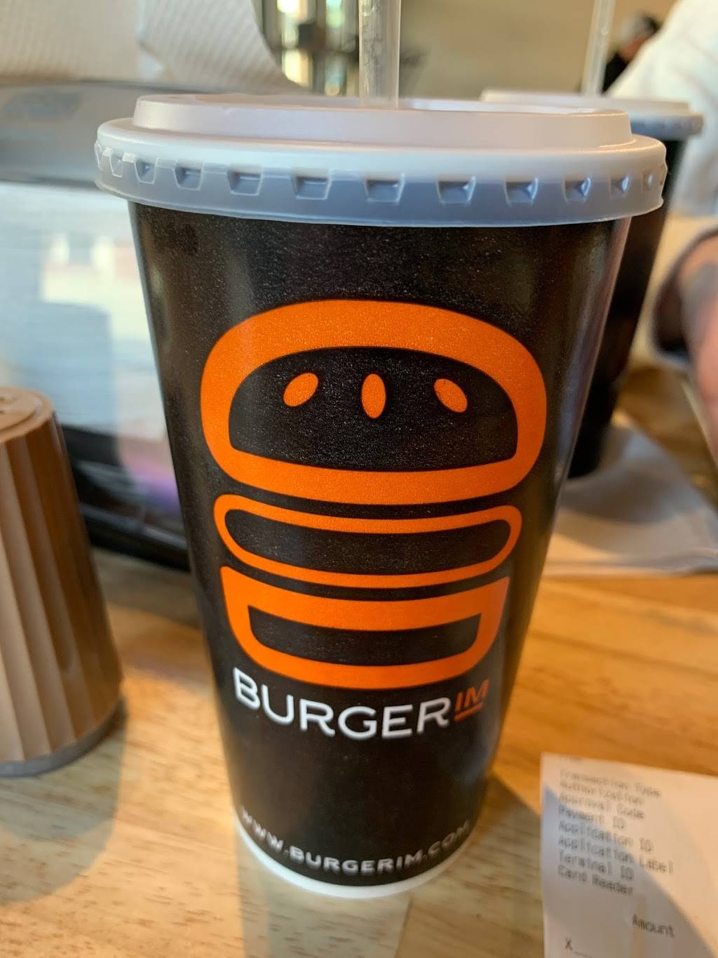 BurgerIM | restaurant | 3733 Lexington Rd, Louisville, KY 40207, USA | 5029011101 OR +1 502-901-1101