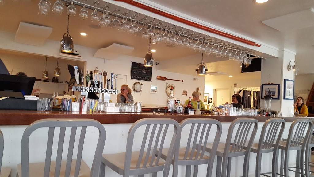 Boathouse On The Bay | restaurant | 10716 N Bay Shore Dr, Sister Bay, WI 54234, USA | 9208543223 OR +1 920-854-3223