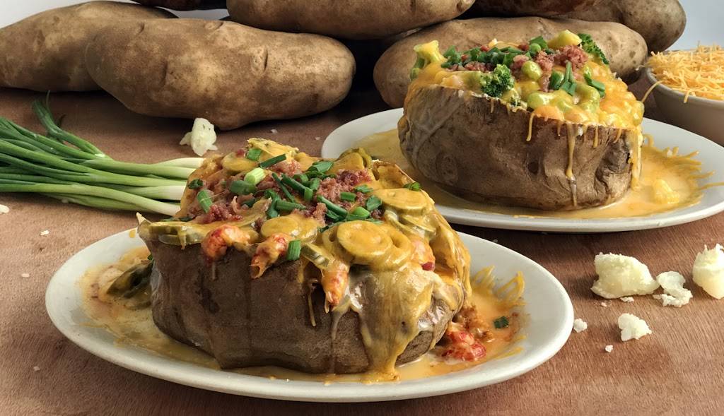 Spectacular Tubers | restaurant | 1934 W Main St, Lutcher, LA 70071, USA | 2252584134 OR +1 225-258-4134