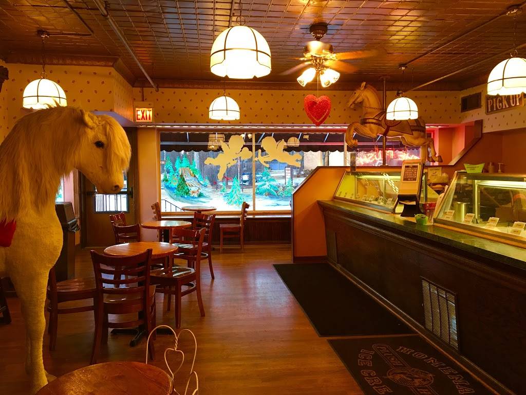 The Plush Horse | cafe | 12301 S 86th Ave, Palos Park, IL 60464, USA | 7084480550 OR +1 708-448-0550