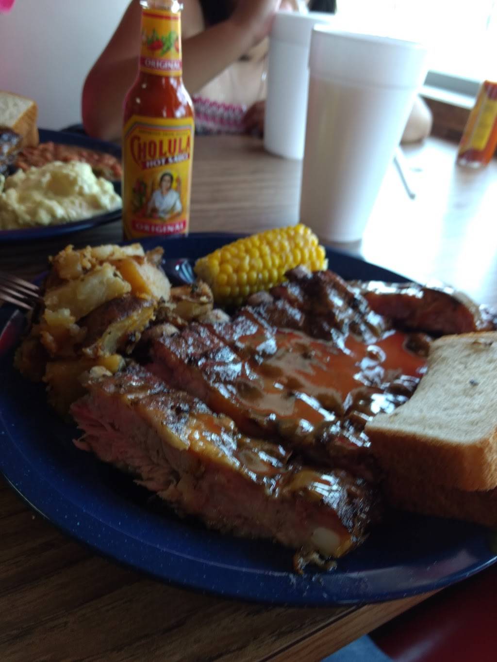 Mikes Real Pit Bar-B-Que | restaurant | 700 S Belt Line Rd, Grand Prairie, TX 75051, USA | 9722643820 OR +1 972-264-3820