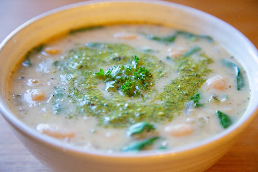 New World Kitchen | restaurant | 1620 Pleasant St, Des Moines, IA 50314, USA | 5152028315 OR +1 515-202-8315