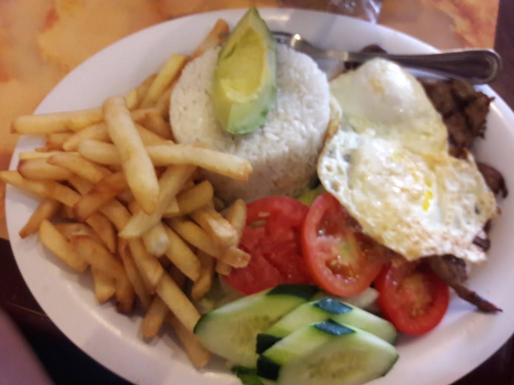 Mama Lola | restaurant | 244 Main St, City of Orange, NJ 07050, USA | 8625205172 OR +1 862-520-5172