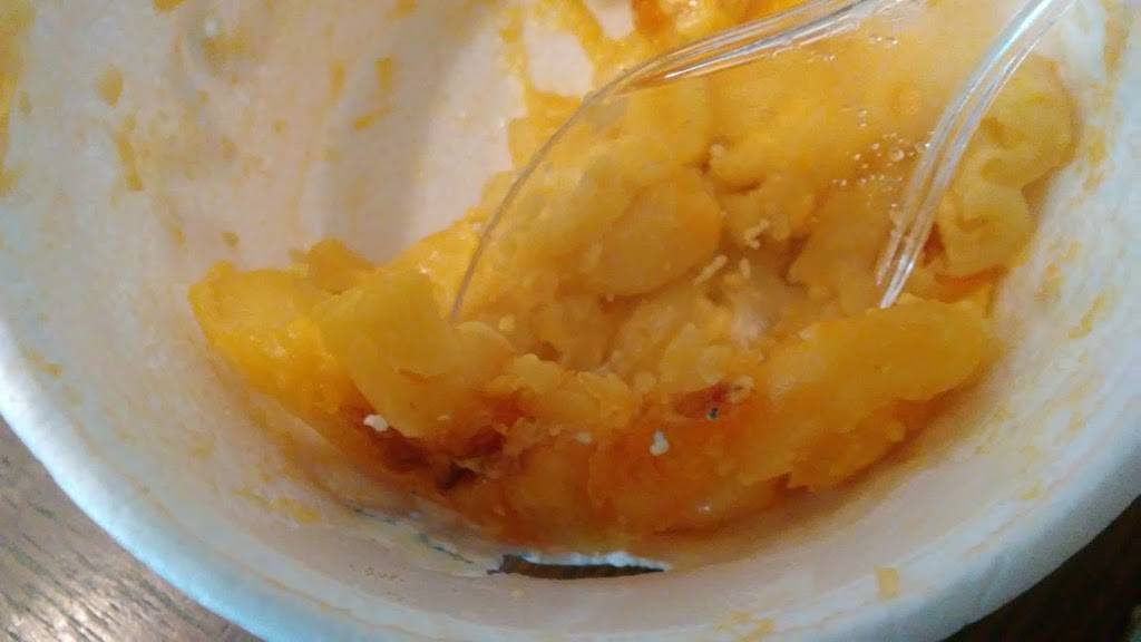 Churchs Chicken | restaurant | 3028 S 1st St, Garland, TX 75041, USA | 9722789499 OR +1 972-278-9499