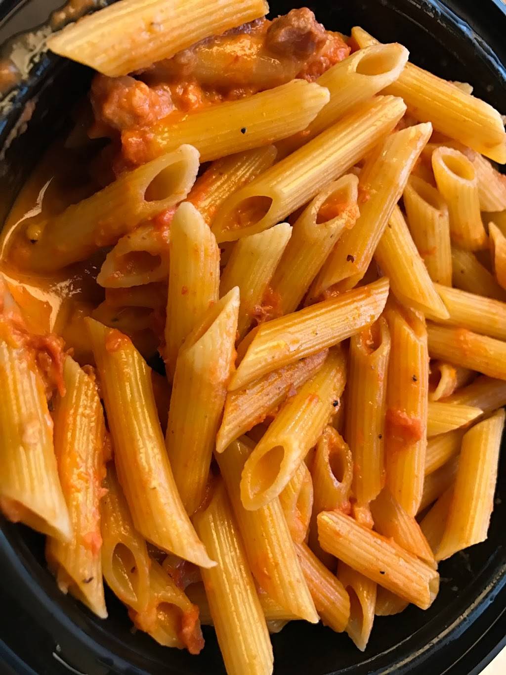 Pepe Rosso To Go | restaurant | 149 Sullivan St # 1, New York, NY 10012, USA | 2126774555 OR +1 212-677-4555