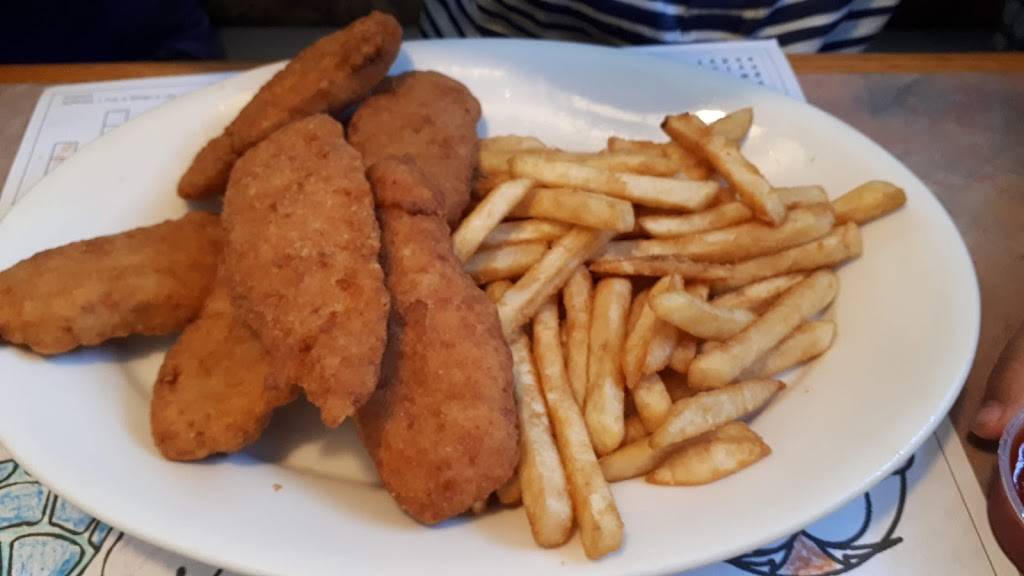 Irenes Family Restaurant | restaurant | 58 Town St, Norwich, CT 06360, USA | 8608870075 OR +1 860-887-0075