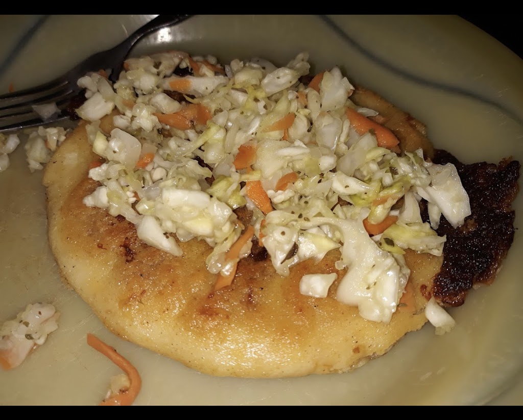 Pupusas De Niña Gloria | restaurant | 593 W 35th St, San Bernardino, CA 92405, USA | 5623289476 OR +1 562-328-9476