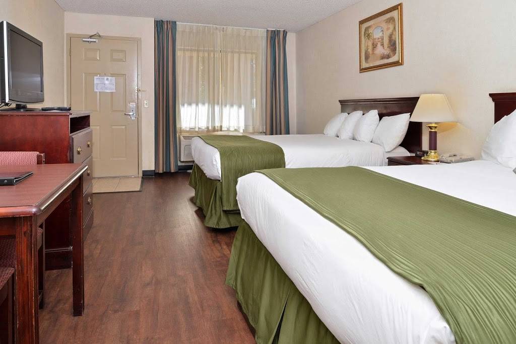 Quality Inn & Suites Indio I-10 | restaurant | 84096 Indio Springs Pkwy, Indio, CA 92201, USA | 7603426344 OR +1 760-342-6344