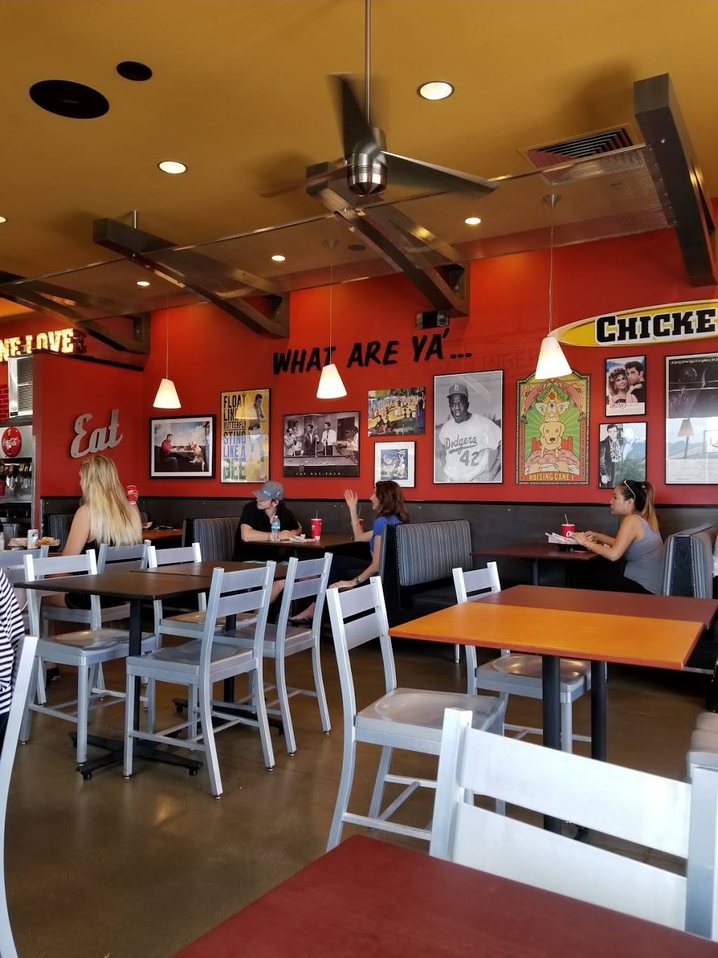 Raising Canes | meal takeaway | 10050 W Sahara Ave, Las Vegas, NV 89117, USA | 7024892555 OR +1 702-489-2555