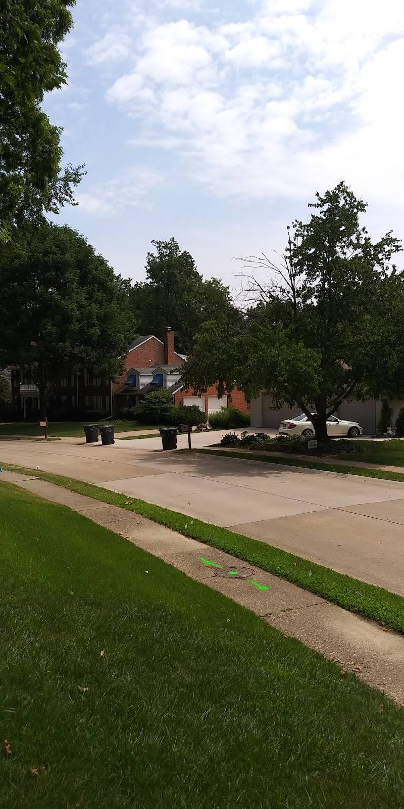 The Kovach Padaria Estate | restaurant | 14 Velie Dr, Moline, IL 61265, USA | 3092355528 OR +1 309-235-5528