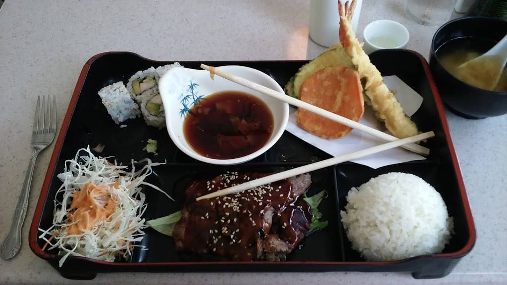 Kyoto Sushi Japanese Restaurant | restaurant | 1062 Gage St, Winnetka, IL 60093, USA | 8477849388 OR +1 847-784-9388