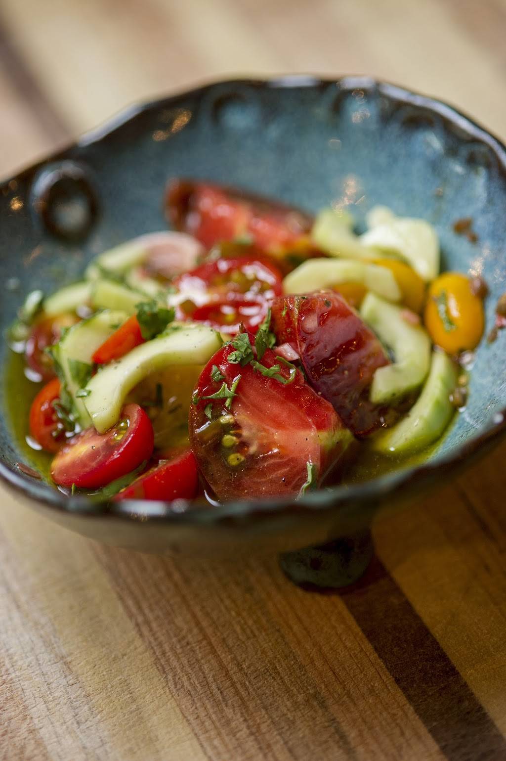 SpringHouse | restaurant | 12 Benson Mill Rd, Alexander City, AL 35010, USA | 2562157080 OR +1 256-215-7080