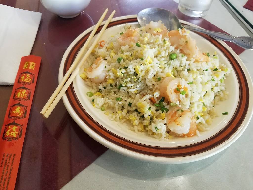 Broadway Market & Deli | restaurant | 5318, 128 Broadway St, Chico, CA 95928, USA | 5308998368 OR +1 530-899-8368