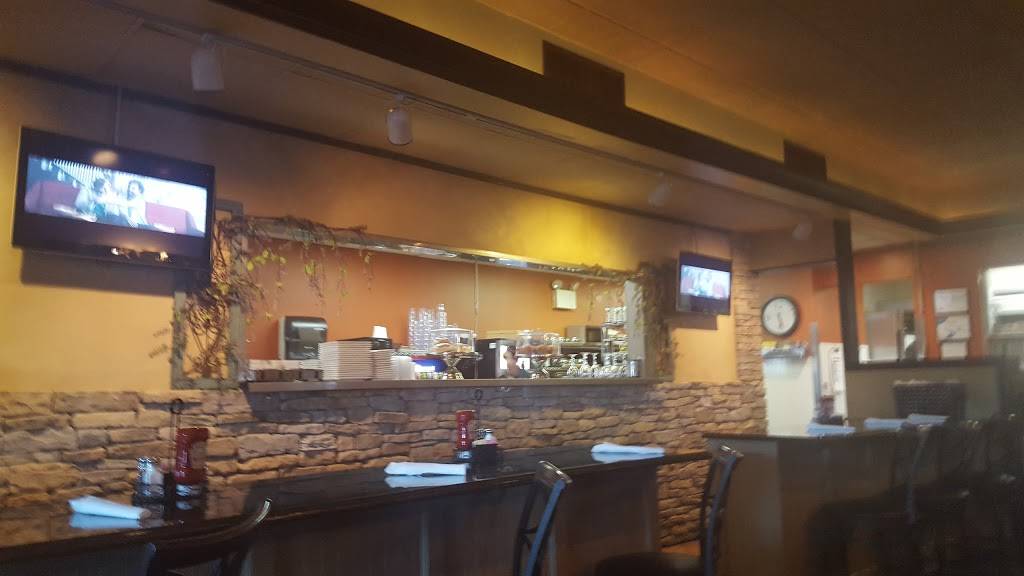 Momma Spriggs Eatery | restaurant | 160 York Rd, Carlisle, PA 17013, USA | 7177018645 OR +1 717-701-8645