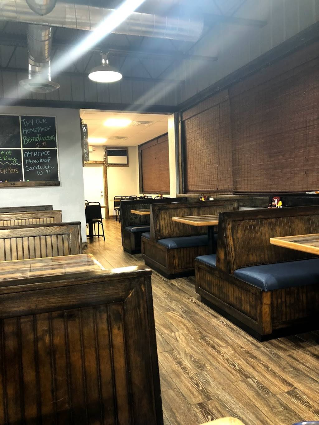 Downtown Diner | restaurant | 605 S Hopkins Ave, Titusville, FL 32796, USA | 3216030211 OR +1 321-603-0211