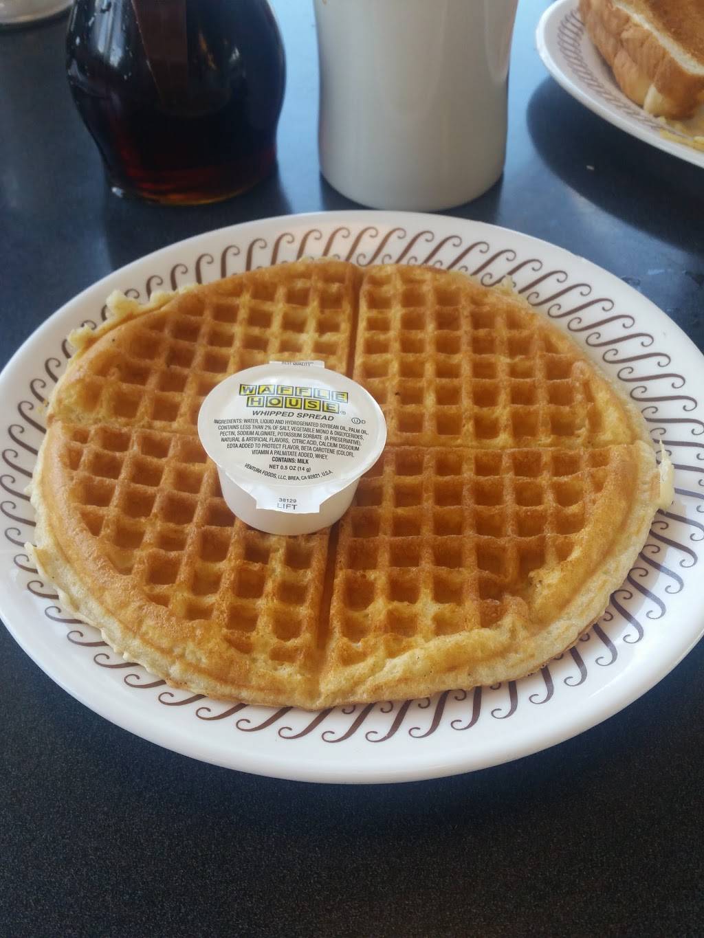 Waffle House | meal takeaway | 4215 W Stone Dr, Kingsport, TN 37660, USA | 4232471979 OR +1 423-247-1979