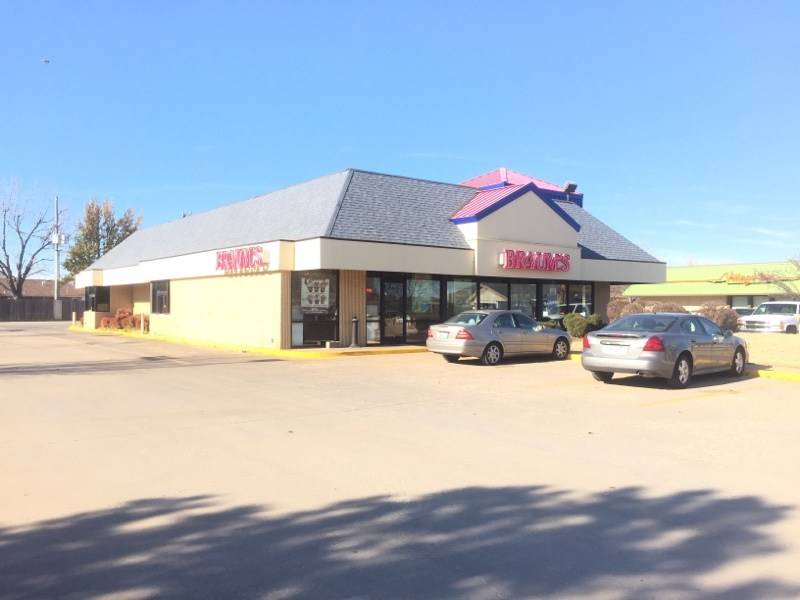 Braums Ice Cream & Burger Restaurant | restaurant | 2807 N Main St, Hutchinson, KS 67502, USA | 6206635000 OR +1 620-663-5000