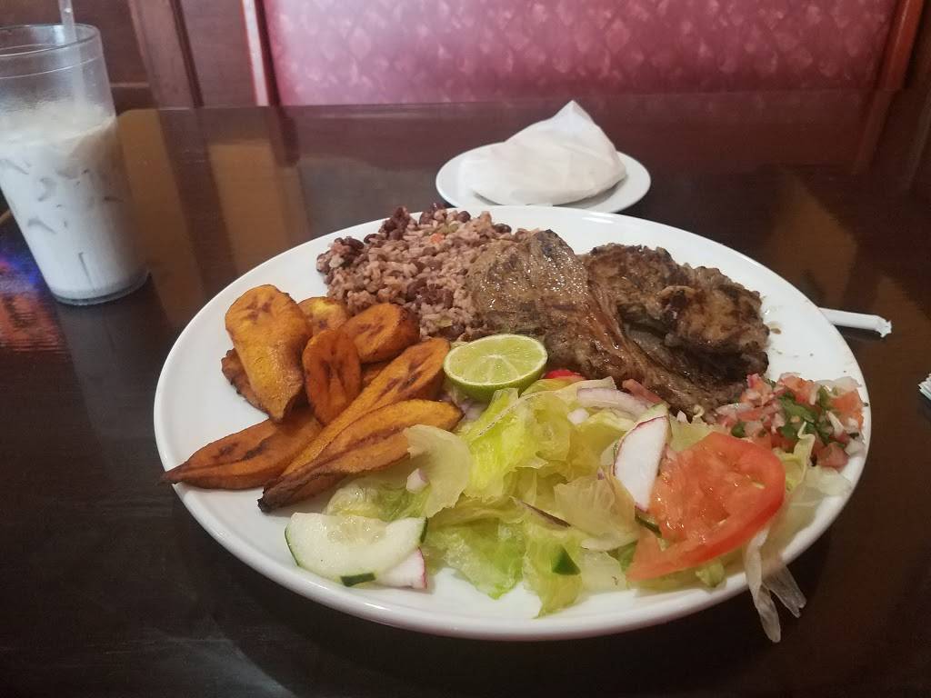 Restaurante Y Panaderia Salvadoreña | bakery | 5724 E W.T. Harris Blvd, Charlotte, NC 28215, USA | 7045371615 OR +1 704-537-1615