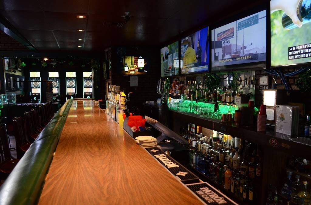 Muldoons Saloon | night club | 5646 Paramount Blvd, Long Beach, CA 90805, USA | 5626339425 OR +1 562-633-9425