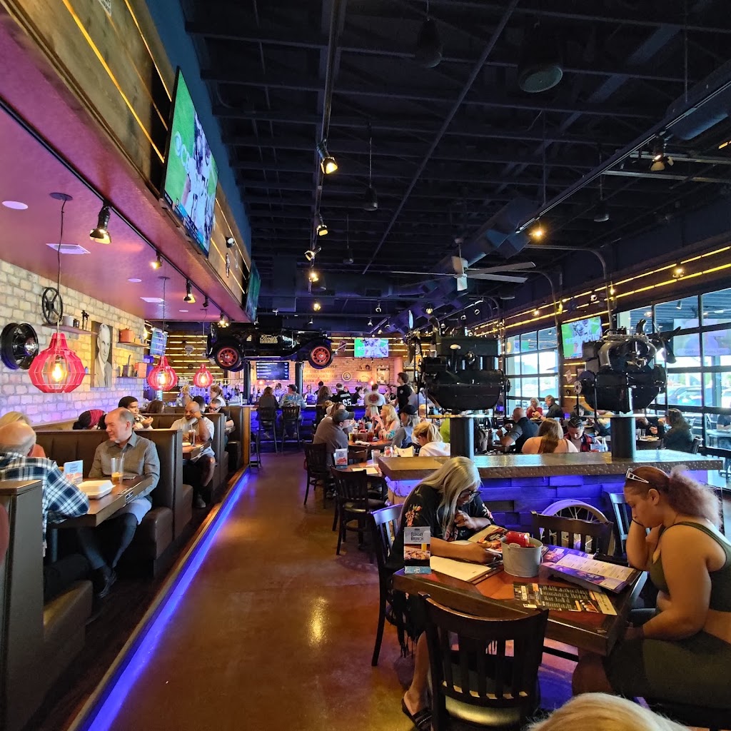 Fords Roadside Express - Daytona | restaurant | 1495 Cornerstone Blvd, Daytona Beach, FL 32117, USA | 3863127623 OR +1 386-312-7623