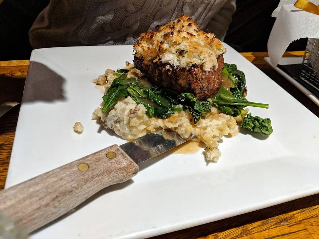 Campagne House | restaurant | 339 Broadway, Bethpage, NY 11714, USA | 5162619300 OR +1 516-261-9300