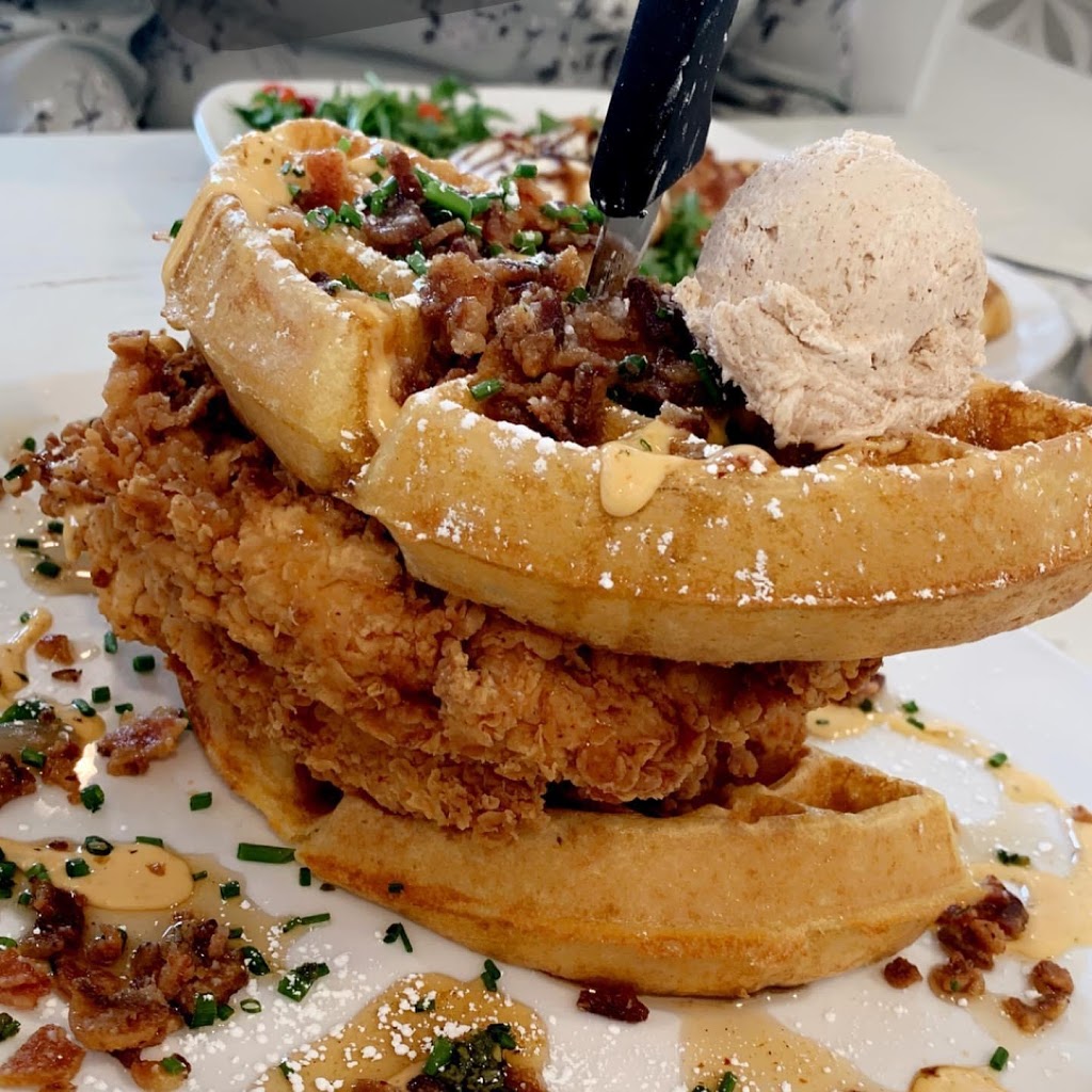 SYRUP - Aurora | restaurant | 1961 W Galena Blvd, Aurora, IL 60506, USA | 6308442444 OR +1 630-844-2444