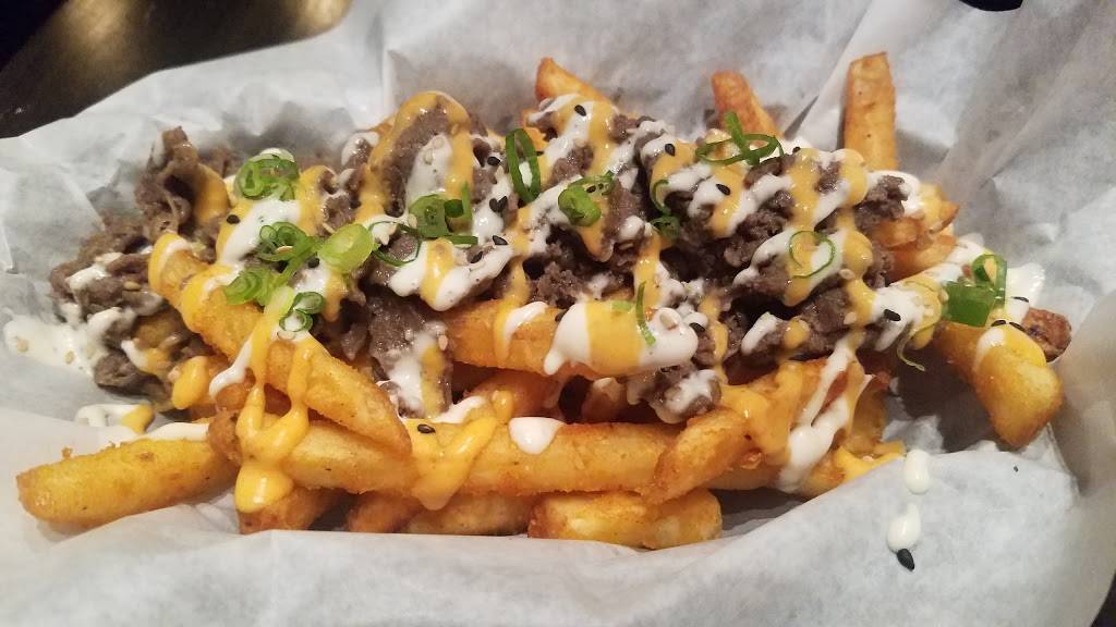 En Hakkore Sushi Burrito & Poke Bowl | restaurant | 1467 N Milwaukee Ave, Chicago, IL 60622, USA | 7732785959 OR +1 773-278-5959