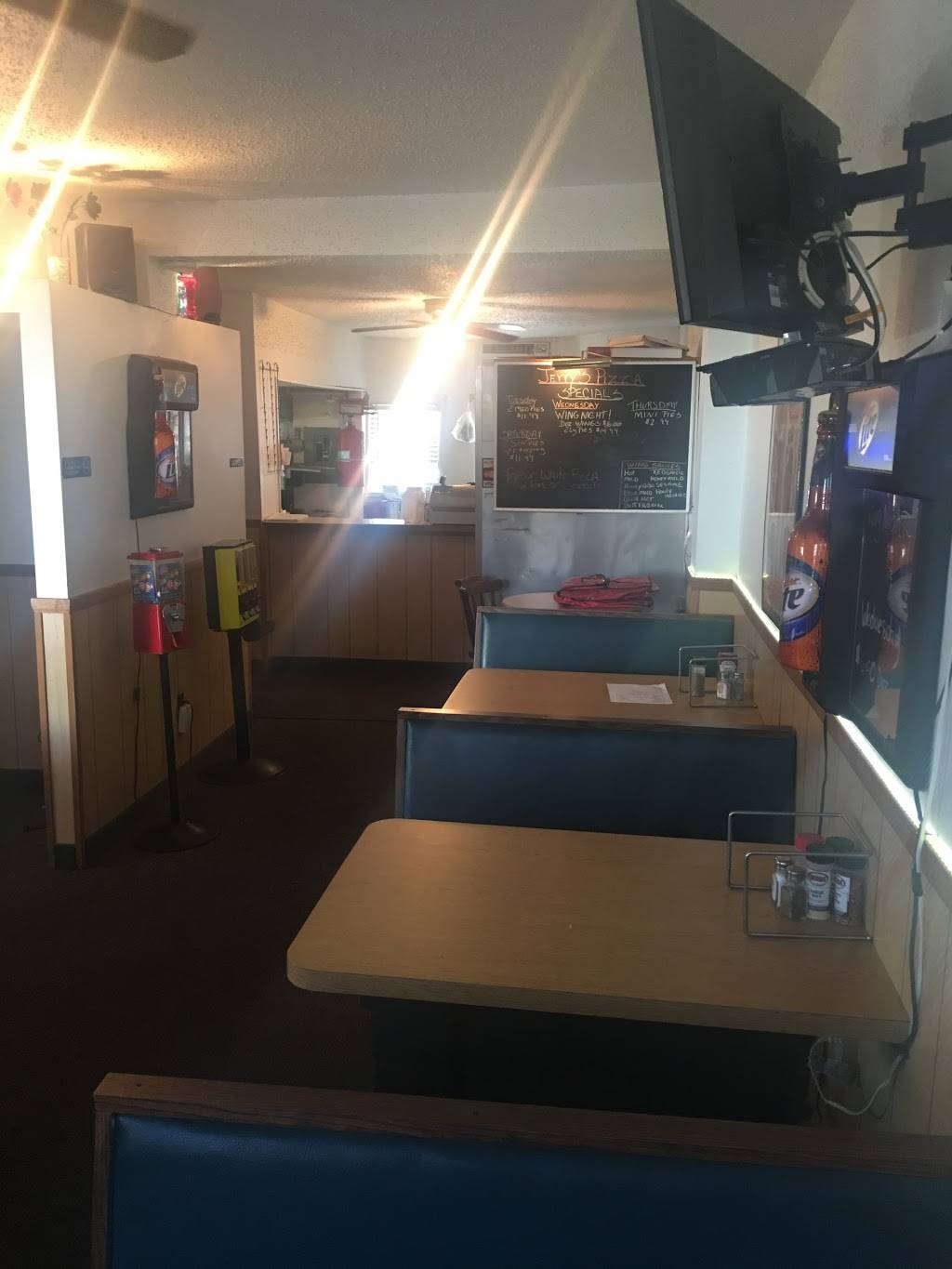 Jerrys Place | meal delivery | 70 Hudson Rd #72, Wilkes-Barre, PA 18705, USA | 5708232522 OR +1 570-823-2522