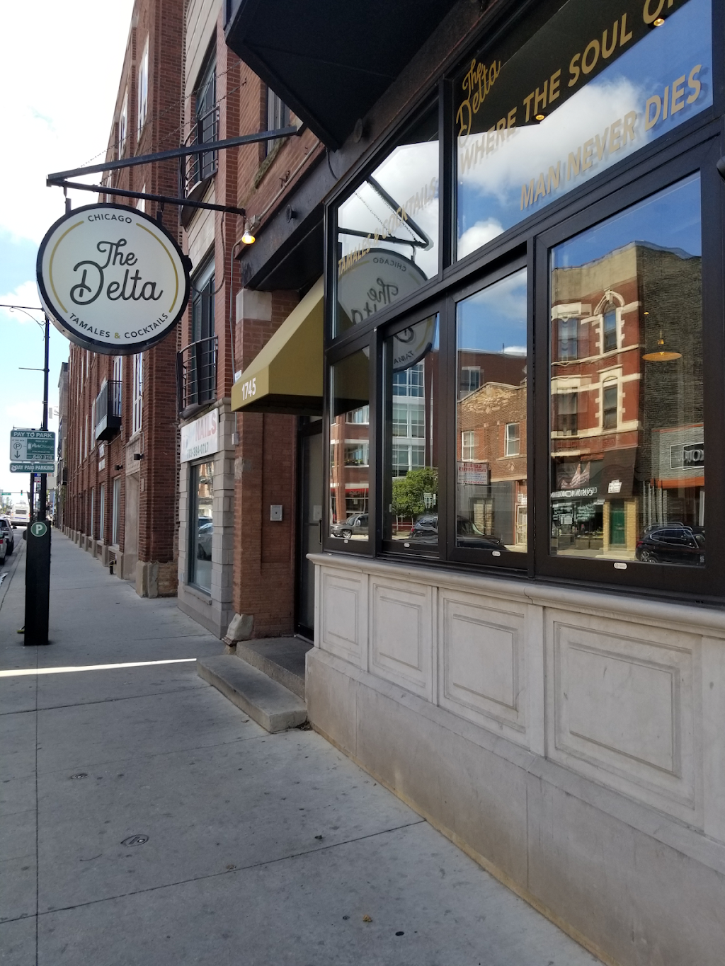 The Delta | restaurant | 1745 W North Ave, Chicago, IL 60622, USA | 7733601793 OR +1 773-360-1793