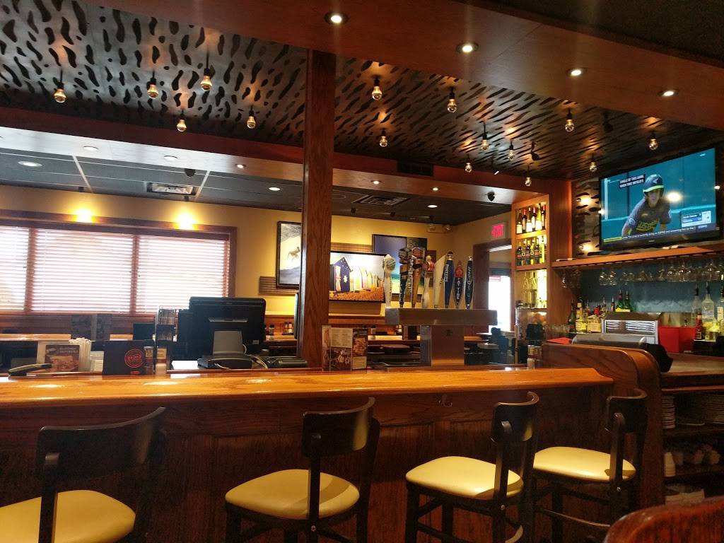 Outback Steakhouse | restaurant | 15765 Eureka Rd, Southgate, MI 48195, USA | 7342852314 OR +1 734-285-2314