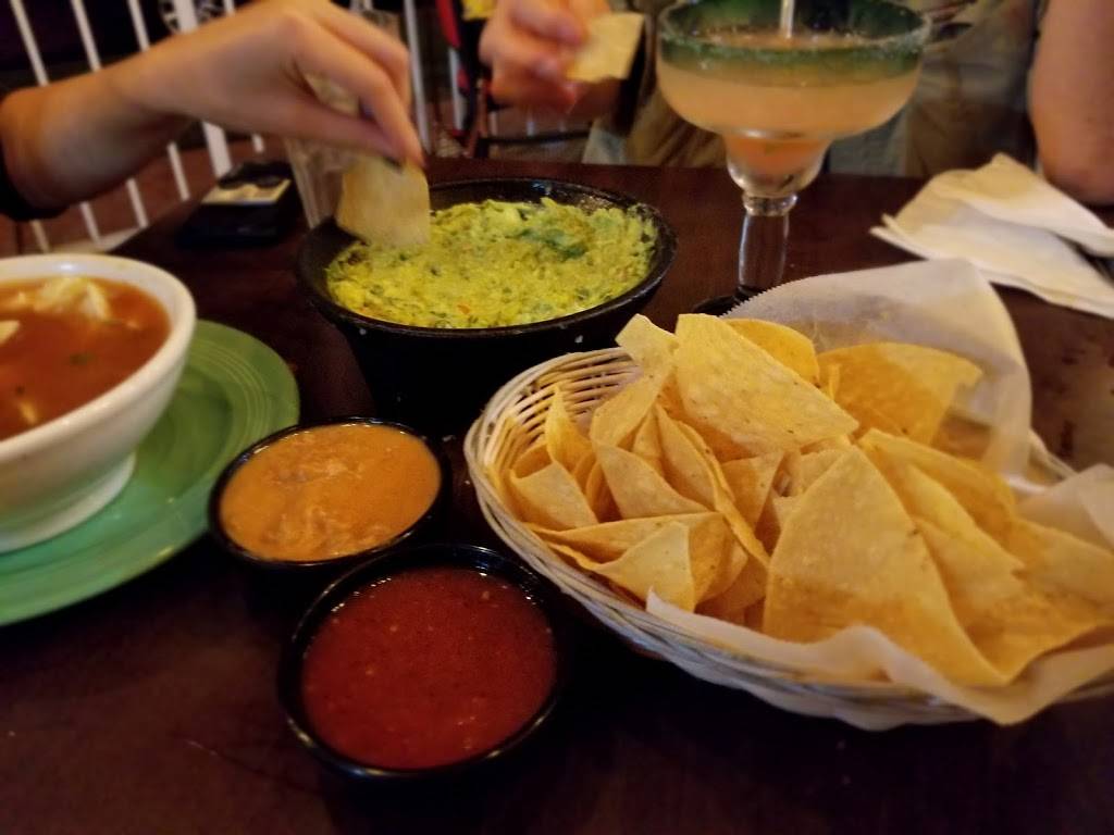 Los Amigos Bar & Grill | restaurant | 2825 W Olive Ave, Burbank, CA 91505, USA | 8188423700 OR +1 818-842-3700