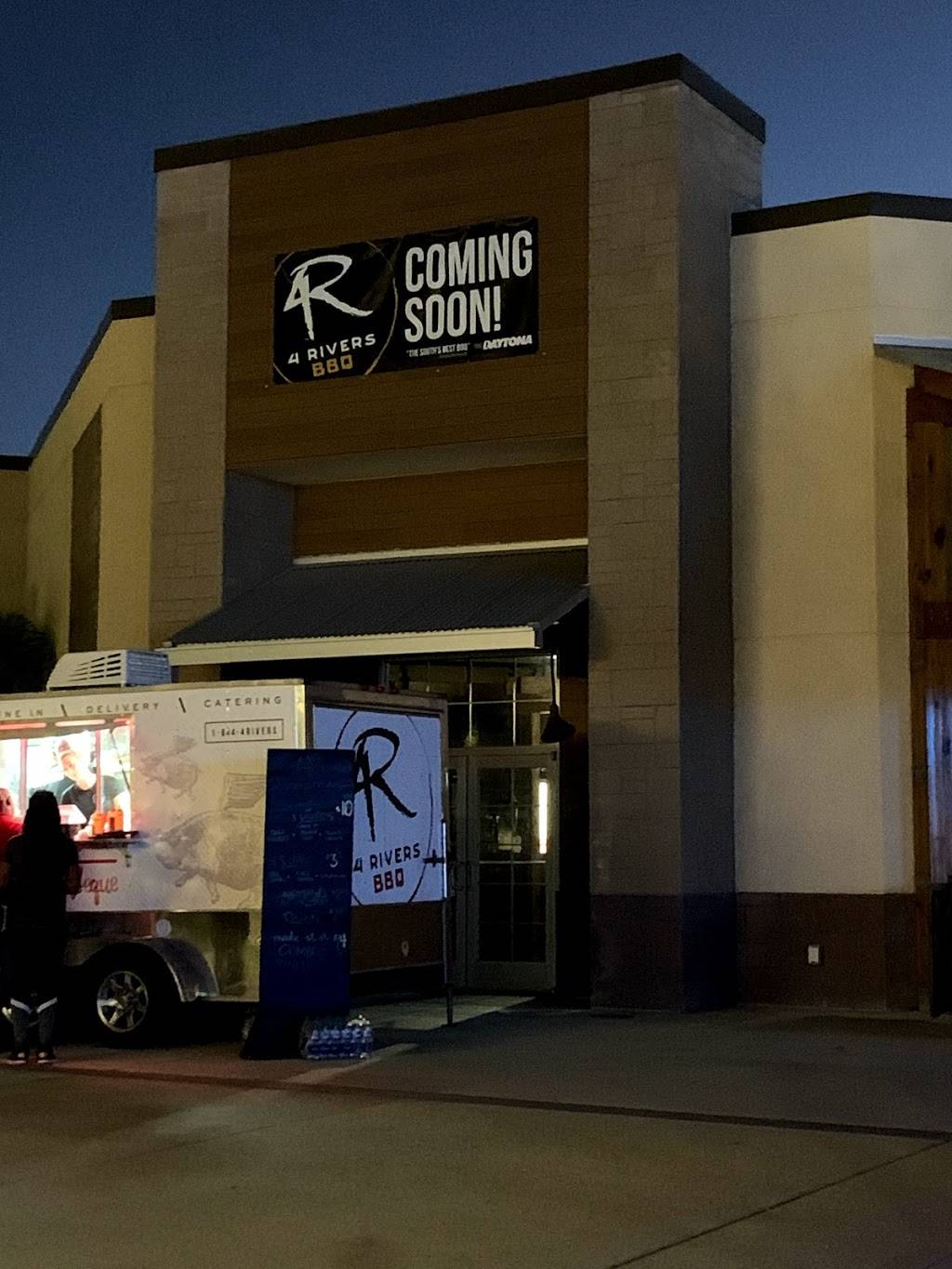 4 Rivers Smokehouse - Daytona Beach BBQ | restaurant | 1866 Victory Cir suite j-100, Daytona Beach, FL 32114, USA | 8444748377 OR +1 844-474-8377