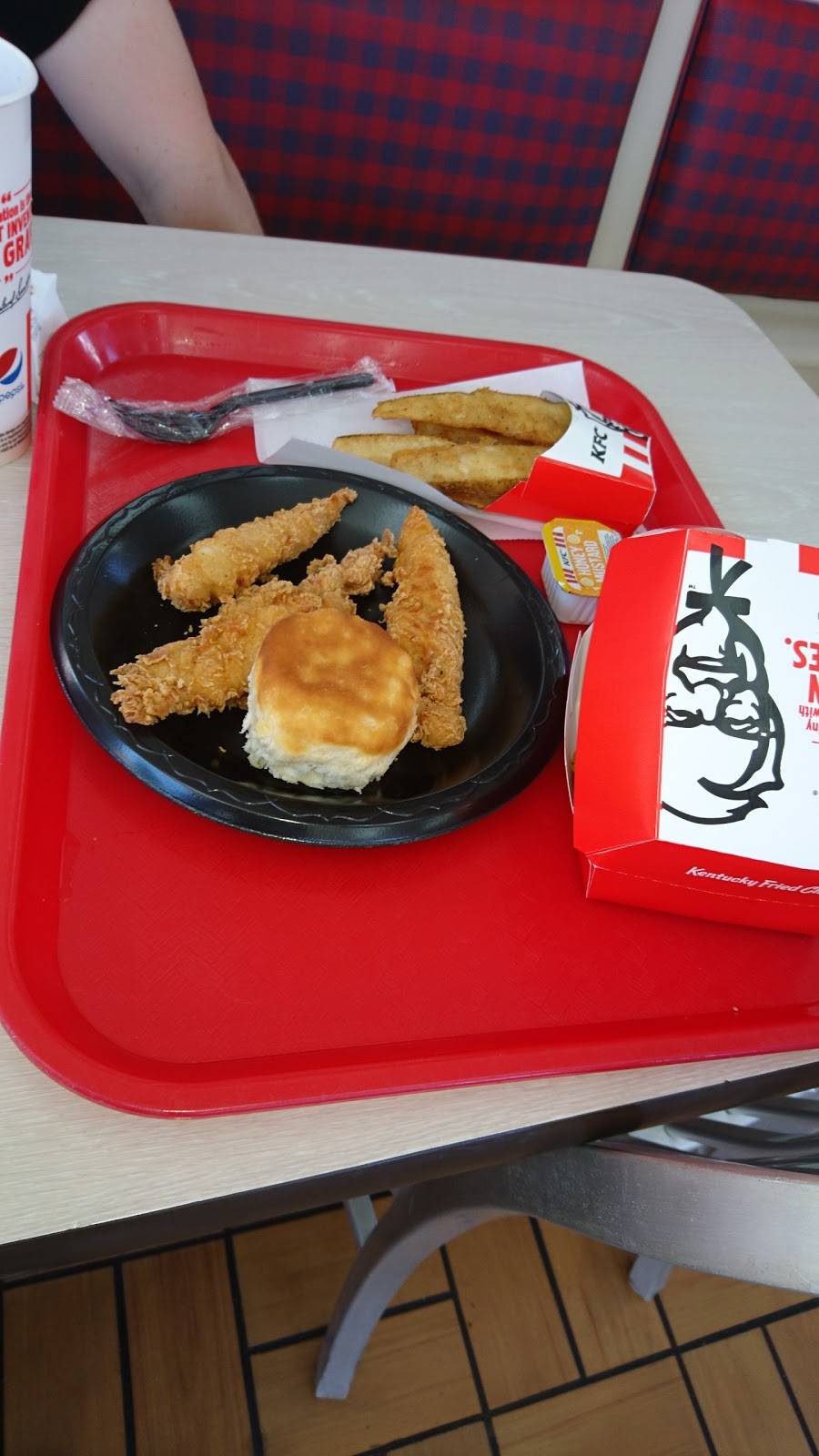 KFC | restaurant | 840 Highland Ave, National City, CA 91950, USA | 6194770062 OR +1 619-477-0062