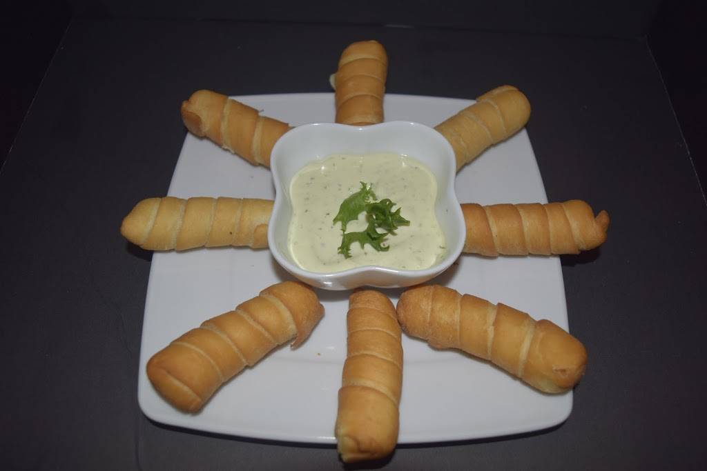 Latin Cravings Factory | restaurant | 3350 Hill Avenue Door L, Toledo, OH 43607, USA | 4193201958 OR +1 419-320-1958