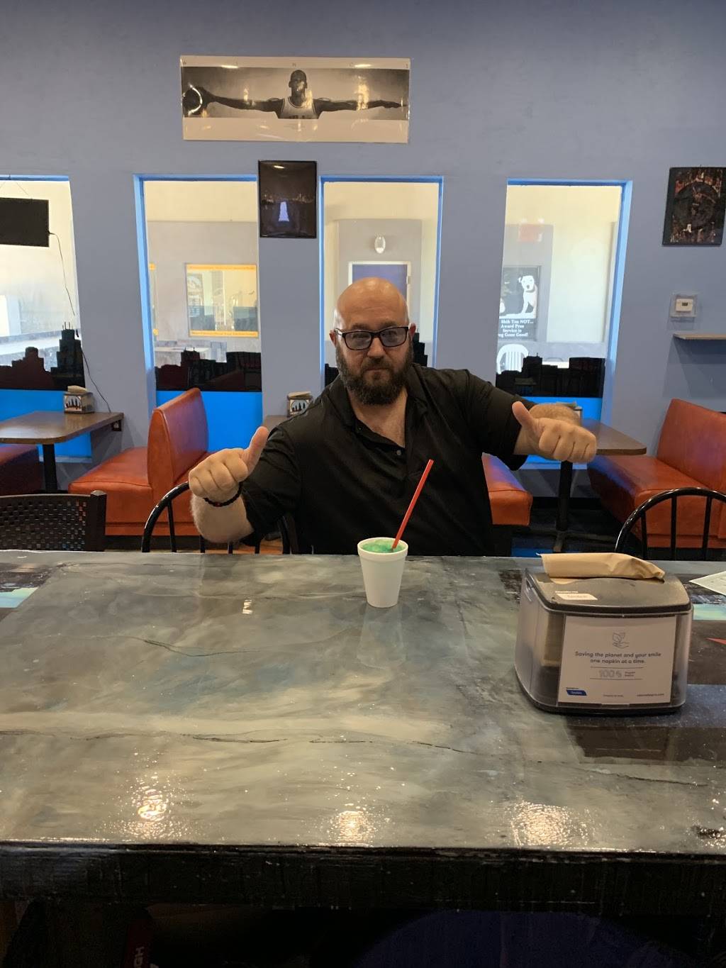 Rwingz | restaurant | 18914 E San Tan Blvd, Queen Creek, AZ 85142, USA | 4807746910 OR +1 480-774-6910