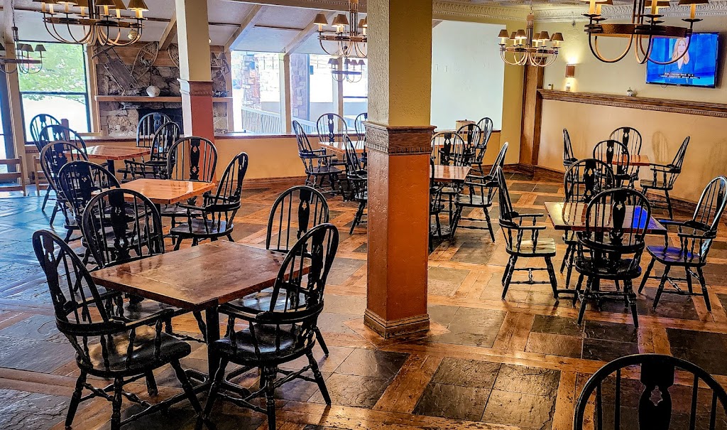 Double Black Diamond Restaurant | restaurant | 223 W Hunter Rdg Dr, Brian Head, UT 84719, USA | 4356773000 OR +1 435-677-3000