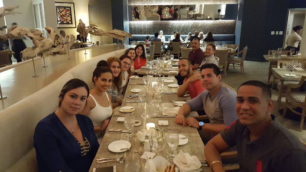 Neomis Grill | restaurant | 18001 Collins Ave, Sunny Isles Beach, FL 33160, USA | 3056925770 OR +1 305-692-5770