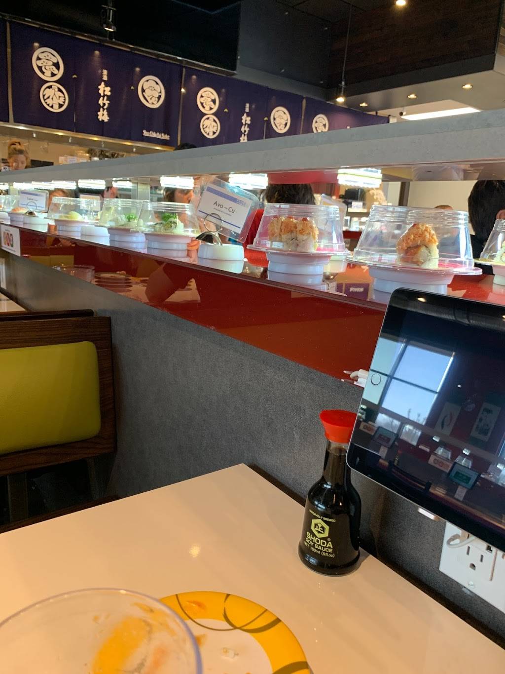 Bento Revolving Sushi | restaurant | 8909 Madison Ave, Fair Oaks, CA 95628, USA | 9169037160 OR +1 916-903-7160