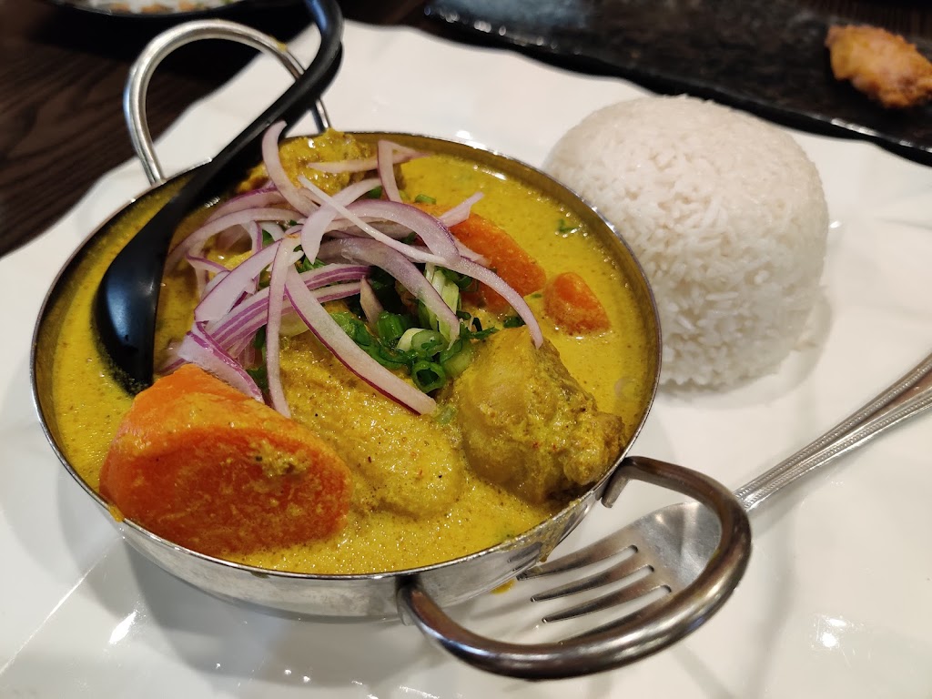 Little Vietnamese Bistro | restaurant | 422 San Mateo Ave, San Bruno, CA 94066, USA | 6505022203 OR +1 650-502-2203