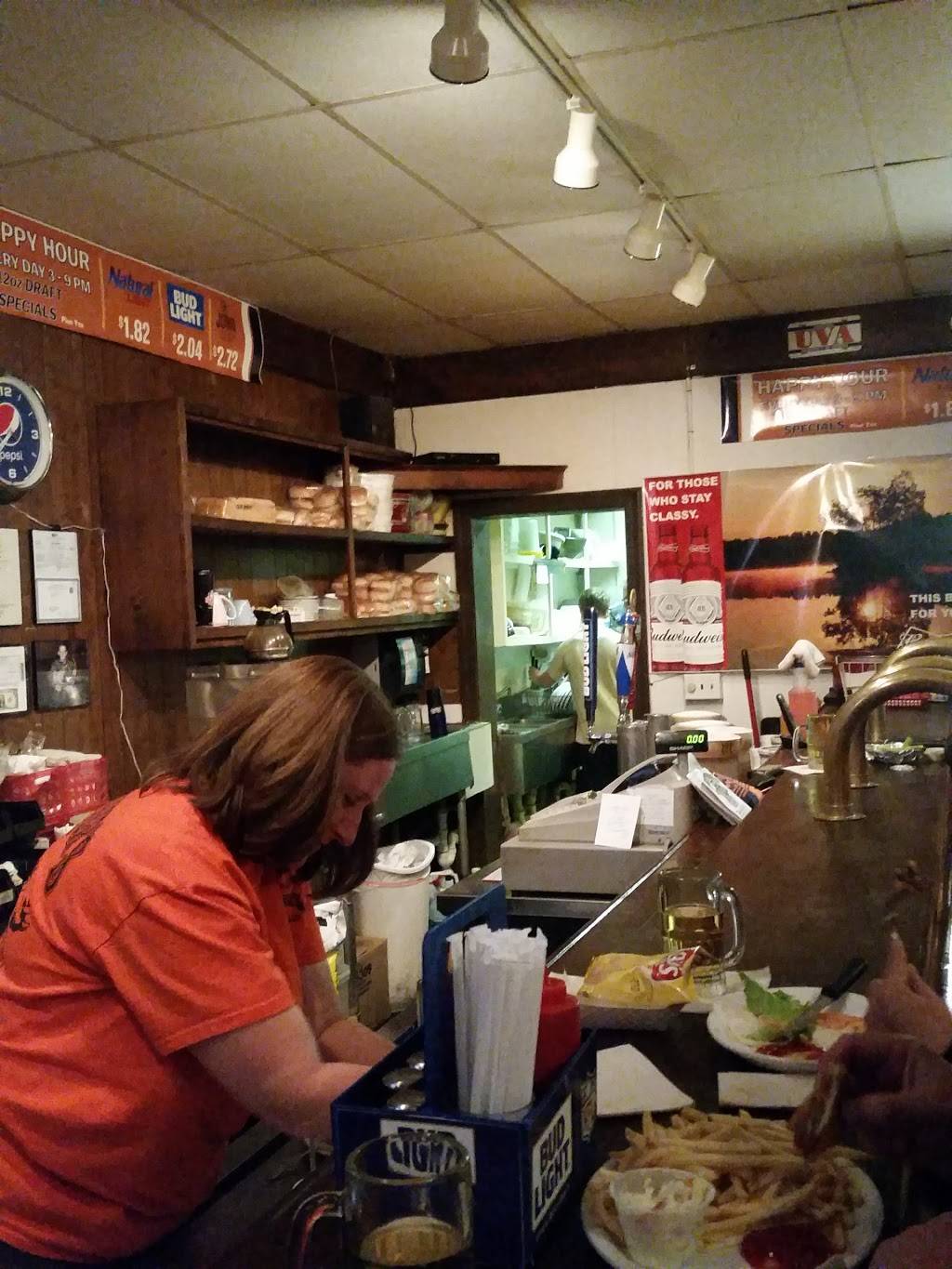 Canipe Brothers Bar & Grill | restaurant | 2104 Angus Rd, Charlottesville, VA 22901, USA | 4342936333 OR +1 434-293-6333