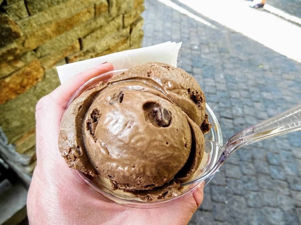 Joes Famous Deli | restaurant | 288 Bridge St, Vail, CO 81657, USA | 9704797580 OR +1 970-479-7580