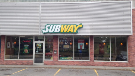 Restaurant SUBWAY | restaurant | 355 Boulevard du St Maurice, Trois-Rivières, QC G9A 6P2, Canada | 8193740400 OR +1 819-374-0400