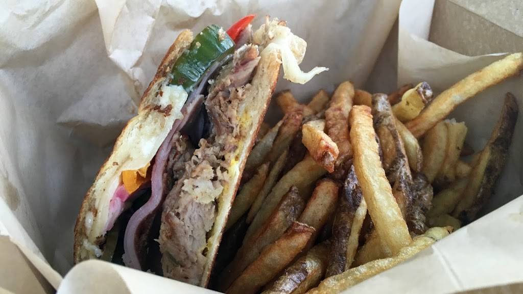 Farm Up Food Truck | restaurant | 33 Backbone Ridge, Eglon, WV 26716, USA | 3046983148 OR +1 304-698-3148