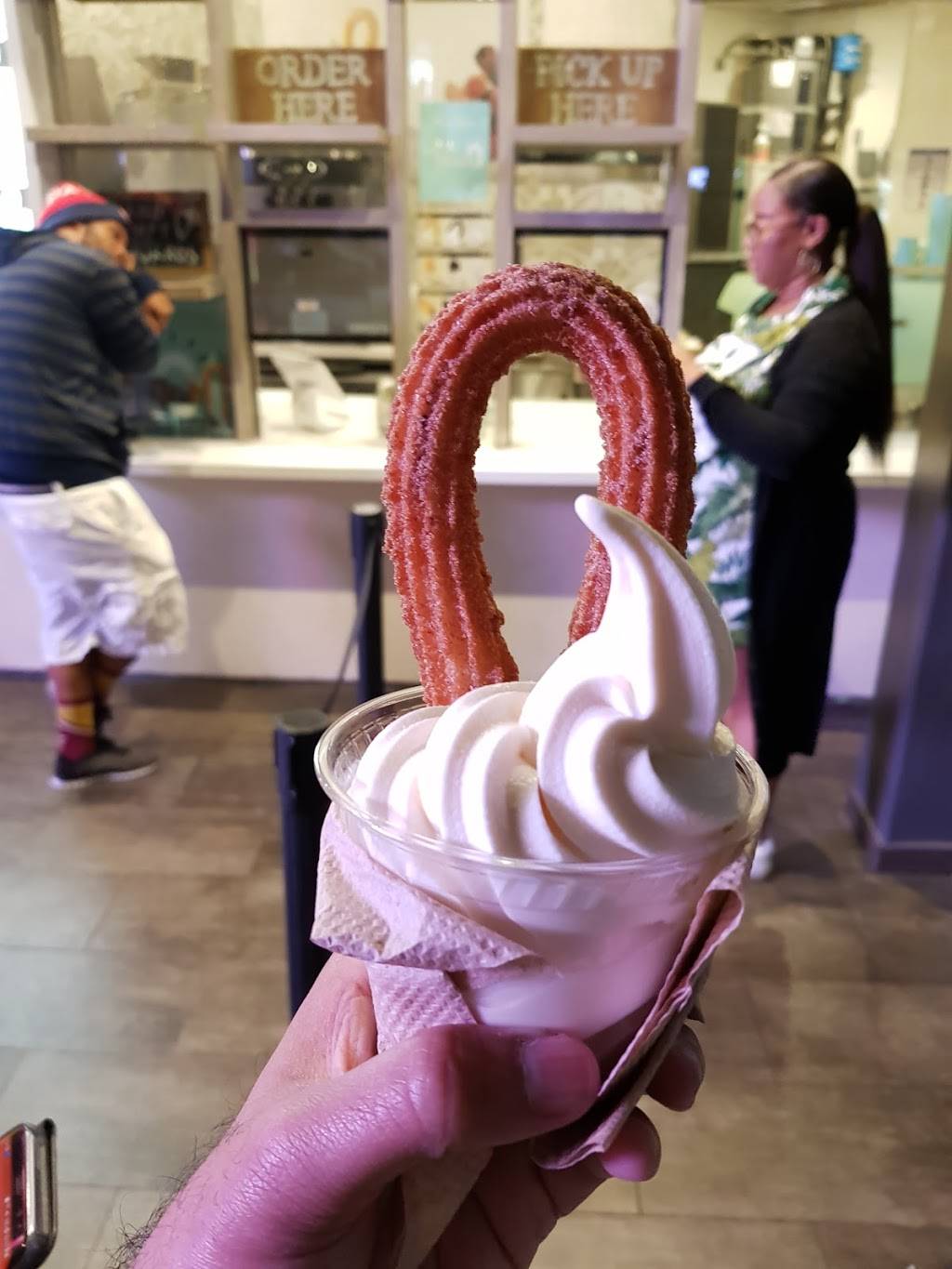 StreetChurros | restaurant | 6801 Hollywood Blvd #253, Los Angeles, CA 90028, USA | 3234641084 OR +1 323-464-1084