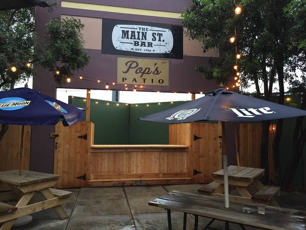 Main Street Bar | restaurant | 13477 Wetmore Rd, San Antonio, TX 78247, USA | 2104903038 OR +1 210-490-3038