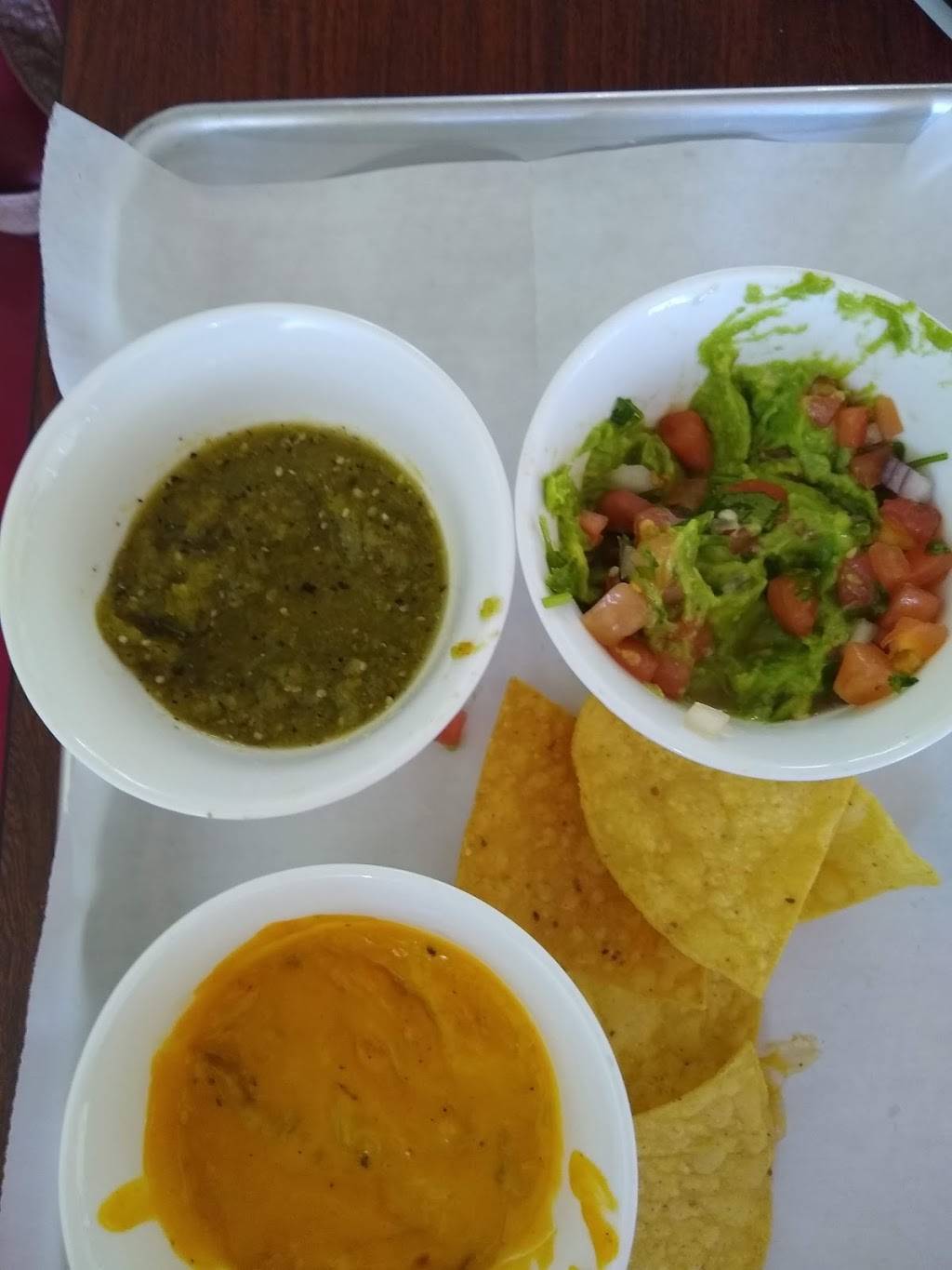 Jalapeños | restaurant | 1402 Main St SW, Los Lunas, NM 87031, USA | 5055882564 OR +1 505-588-2564