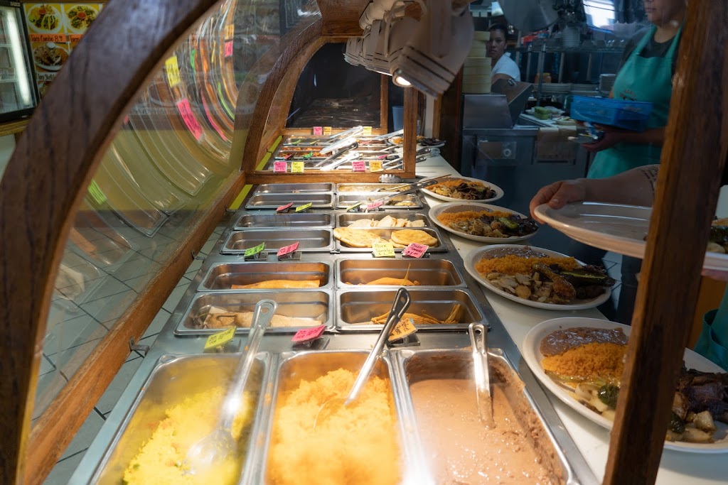 El Korita | restaurant | 2001 W Wyatt Earp Blvd, Dodge City, KS 67801, USA | 6203716008 OR +1 620-371-6008