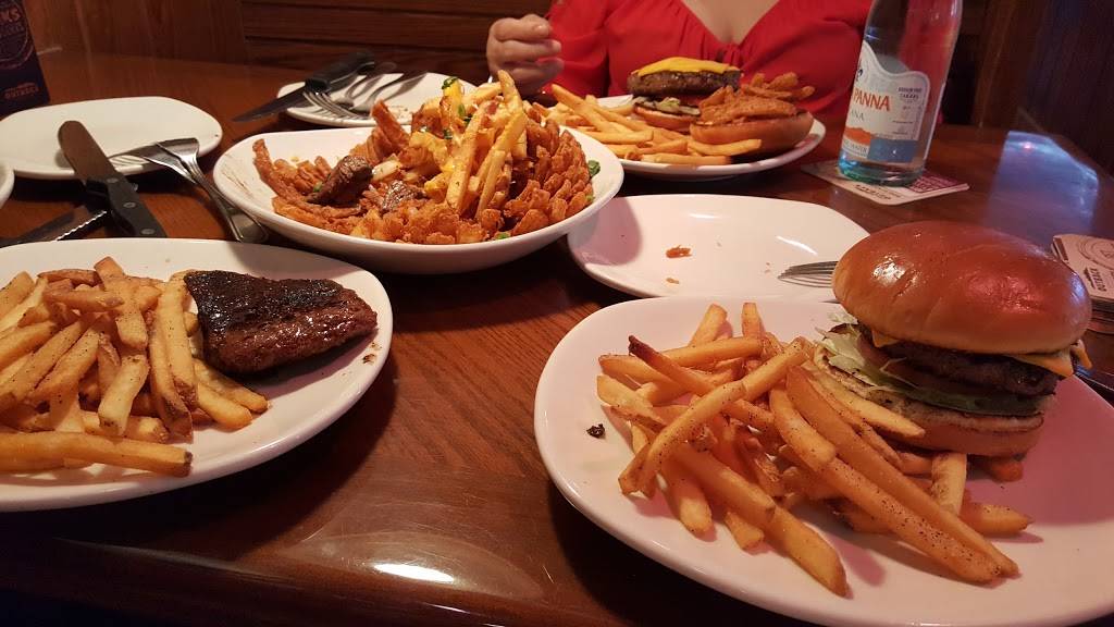 Outback Steakhouse | restaurant | 13245 Atlantic Blvd, Jacksonville, FL 32225, USA | 9042205899 OR +1 904-220-5899